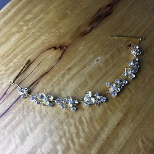 Gold Toned Crystal Floral Hair Vine